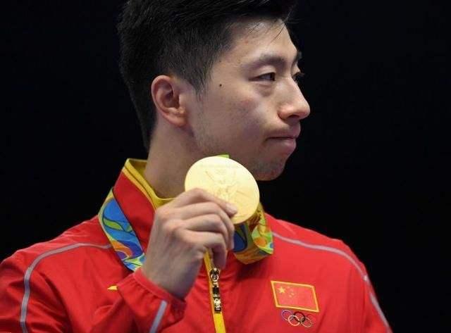 令人惊讶的 令人惊讶的