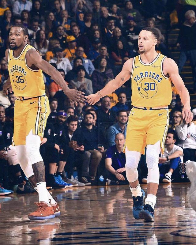 不仅仅依靠 不仅仅依靠