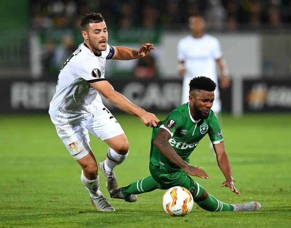 被任命为世 被任命为世